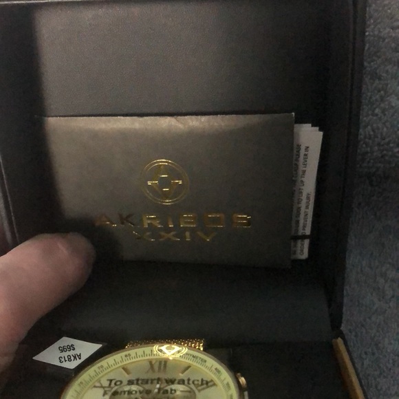 Watch - Picture 2 of 5